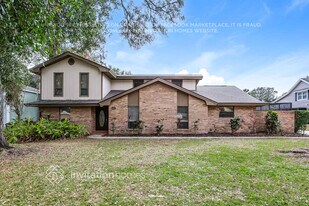 1051 Sugartree Dr S in Lakeland, FL - Building Photo