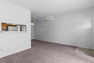 3485 Linden Ave in Long Beach, CA - Building Photo - Building Photo