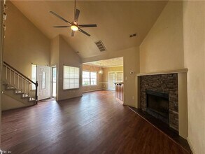 4447 Rivermill Ct in Portsmouth, VA - Foto de edificio - Building Photo