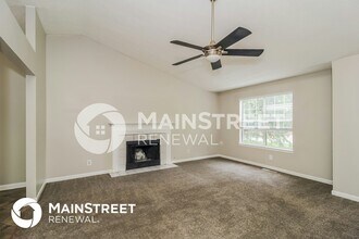 124 Emerald Pines Dr in Dallas, GA - Building Photo - Building Photo