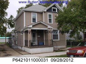 238 Chestnut St in Hamilton, OH - Building Photo