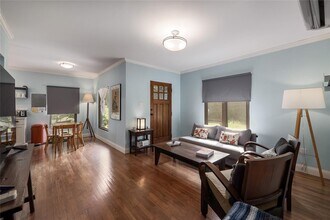 4004 Maplewood Ave in Austin, TX - Building Photo - Building Photo