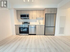 1010 Sandy Beach Rd in Pickering, ON - Building Photo - Building Photo