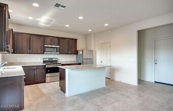 18283 N Presley Ln in Maricopa, AZ - Building Photo - Building Photo