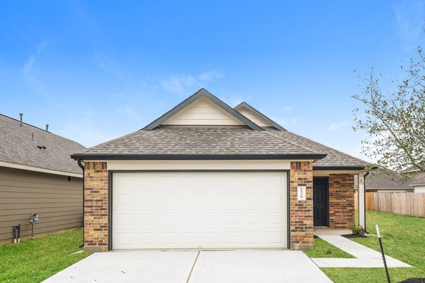 2739 Atlas Dr in Conroe, TX - Building Photo