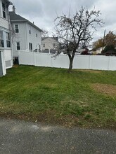 279 Nottingham St, Unit 279 Nottingham St. in Springfield, MA - Foto de edificio - Building Photo