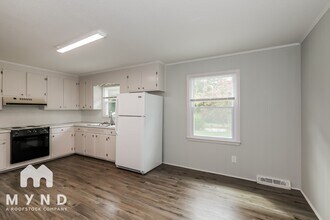 6008 Potter Rd in Matthews, NC - Building Photo - Building Photo