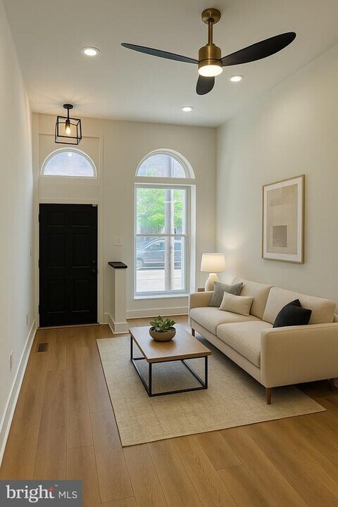 1706 McCulloh St in Baltimore, MD - Building Photo