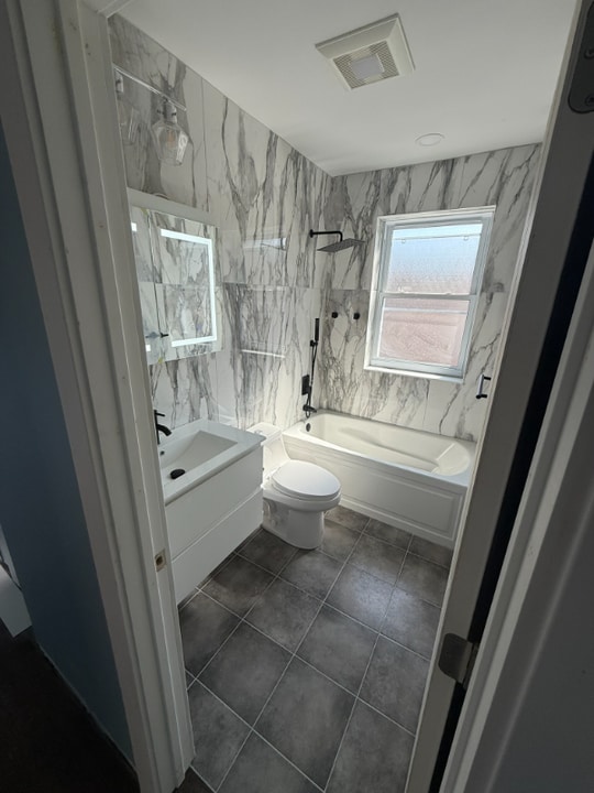 5707 N Christiana Ave in Chicago, IL - Building Photo