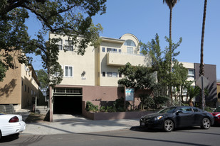 540 N Hayworth Ave Apartamentos