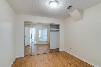 7223 Caddo Lake Ln in Houston, TX - Building Photo - Building Photo