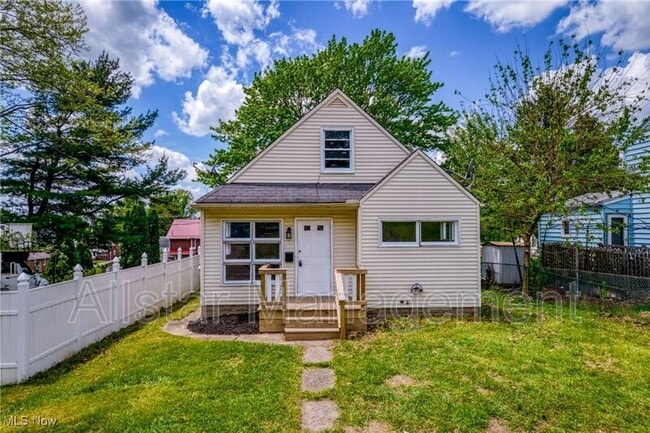 1619 Struble Ave NE in Canton, OH - Building Photo - Building Photo