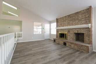 15059 E Layton Pl in Aurora, CO - Building Photo - Building Photo