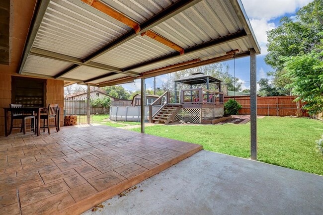 5819 Anaqua Dr in Houston, TX - Building Photo - Building Photo