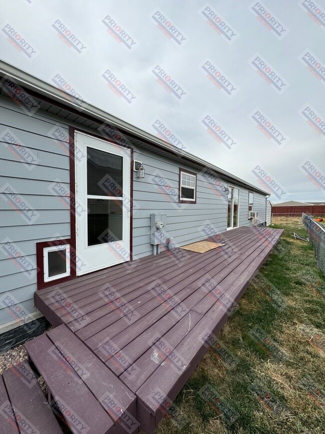 3814 Foothills Blvd in Gillette, WY - Building Photo - Building Photo