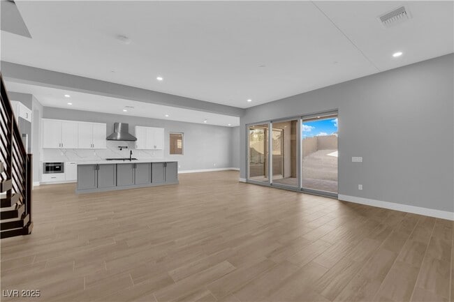 property at 10648 Stone Ledge Ave