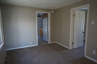 15 E 8th St, Unit #2 in Duluth, MN - Building Photo - Building Photo