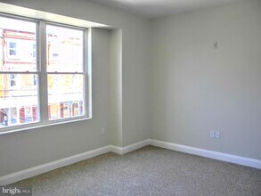 319 N Preston St in Philadelphia, PA - Building Photo - Building Photo