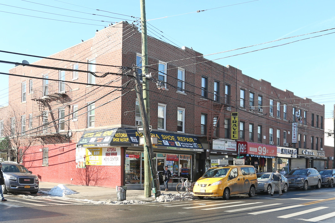 4210 Broadway in Astoria, NY - Building Photo