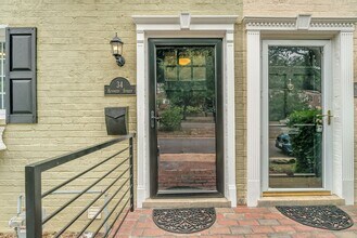 34 Kennedy St in Alexandria, VA - Building Photo - Building Photo