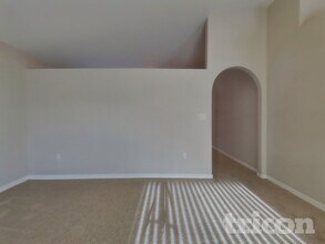 423 N Shaylee Ln in Gilbert, AZ - Foto de edificio - Building Photo