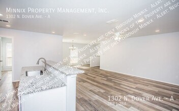 1302 N Dover Ave-Unit -A in Lubbock, TX - Building Photo - Building Photo
