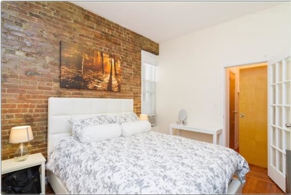 211 E 14th St-Unit -5si in New York, NY - Building Photo - Building Photo