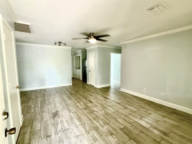 property at 2014 Pannell St