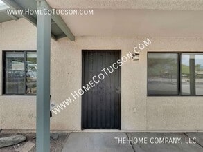 2525 N Fair Oaks Ave in Tucson, AZ - Building Photo - Building Photo