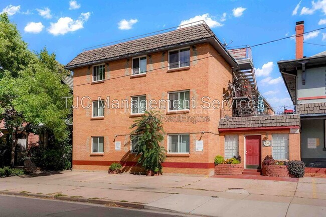 property at 1138 Corona St
