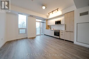 1635 Military Trail in Toronto, ON - Building Photo