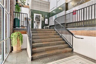 326 Nelson St SW-Unit -#501 in Atlanta, GA - Building Photo - Building Photo