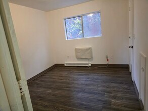 26 Crandall Hill Rd in Montville, CT - Building Photo - Building Photo