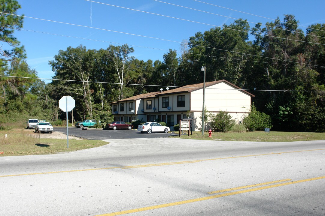 Southern Pines Apartments in Ocala, FL - Building Photo