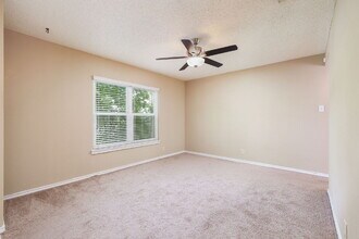 9107 Gambier Dr in San Antonio, TX - Building Photo - Building Photo