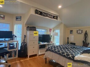 7 Griggs Pl in Boston, MA - Building Photo - Building Photo