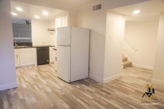 3605 Larchmont Square Ln in Sacramento, CA - Building Photo - Building Photo