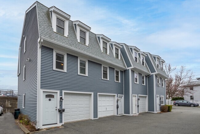 1 Clark St in Somerville, MA - Building Photo - Building Photo