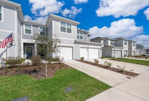 4653 Sparkling Shell Ave in Kissimmee, FL - Building Photo