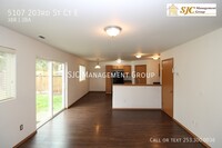 5107 203rd St Ct E in Spanaway, WA - Foto de edificio - Building Photo