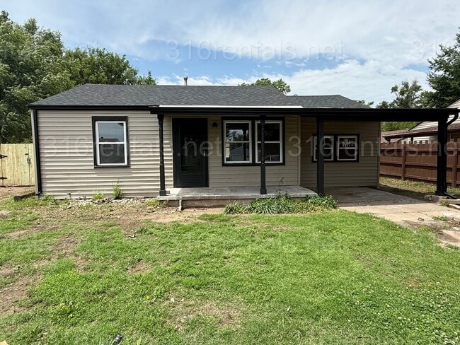 property at 4621 S Gold St