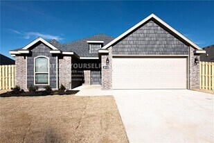 4462 W Newton Ave in Fayetteville, AR - Building Photo