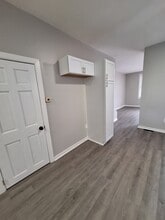 326 Washington St in Latrobe, PA - Foto de edificio - Building Photo