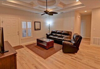 131 E Acapulco St in South Padre Island, TX - Building Photo - Building Photo