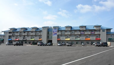 The Village at Grand Landing in Grand Haven, MI - Foto de edificio - Building Photo