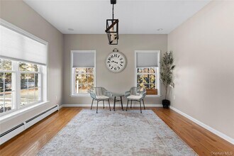 65 Ocean Ave in Bay Shore, NY - Building Photo - Building Photo