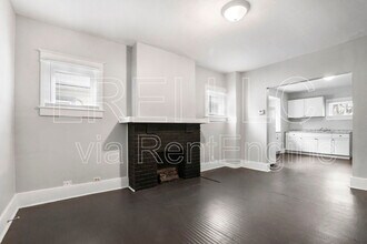 247 S 39th St in Louisville, KY - Foto de edificio - Building Photo