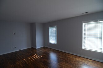 4411 Fort Mchenry Pkwy in Glen Allen, VA - Foto de edificio - Building Photo
