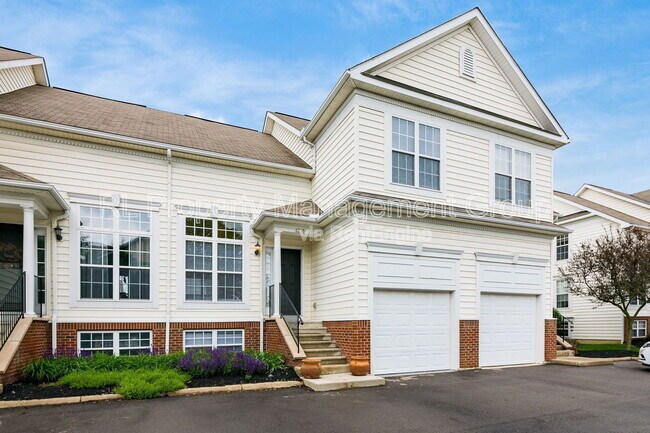 property at 6230 Downwing Ln