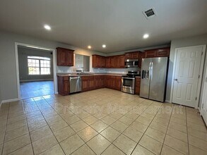 320 Sienna Dr in Centerton, AR - Building Photo - Building Photo